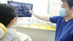 八潮駅前通り歯科医院